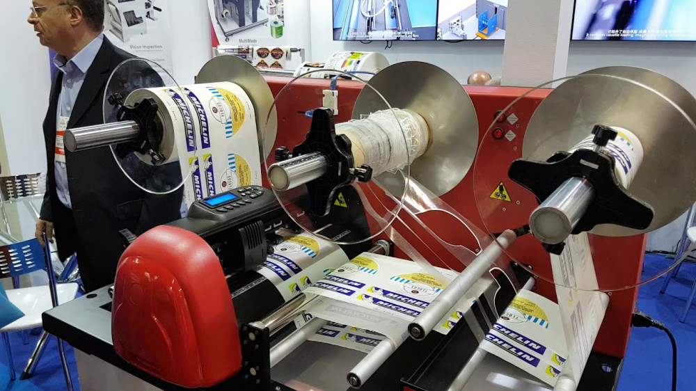 LabelCut - Sistema Automático de Corte Digital para Rótulos e Etiquetas